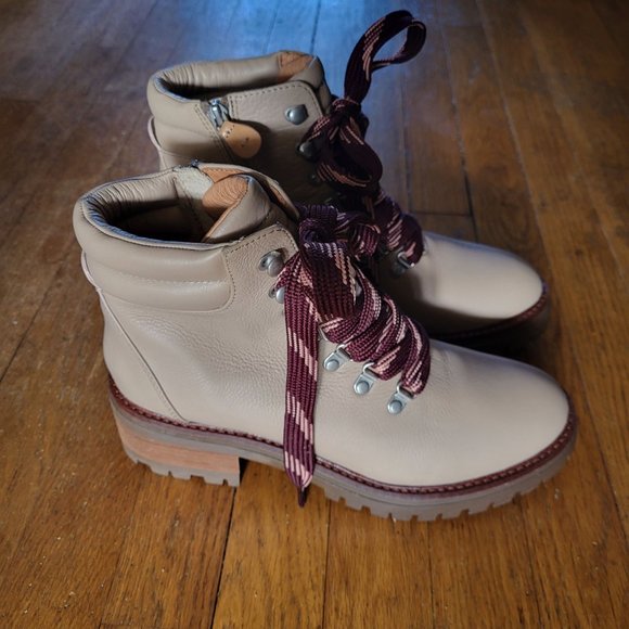 Gentle Souls by Kenneth Cole Brooklyn 2.1 Womens Combat Boot - Sz 8.5 - NWT - Picture 7 of 7